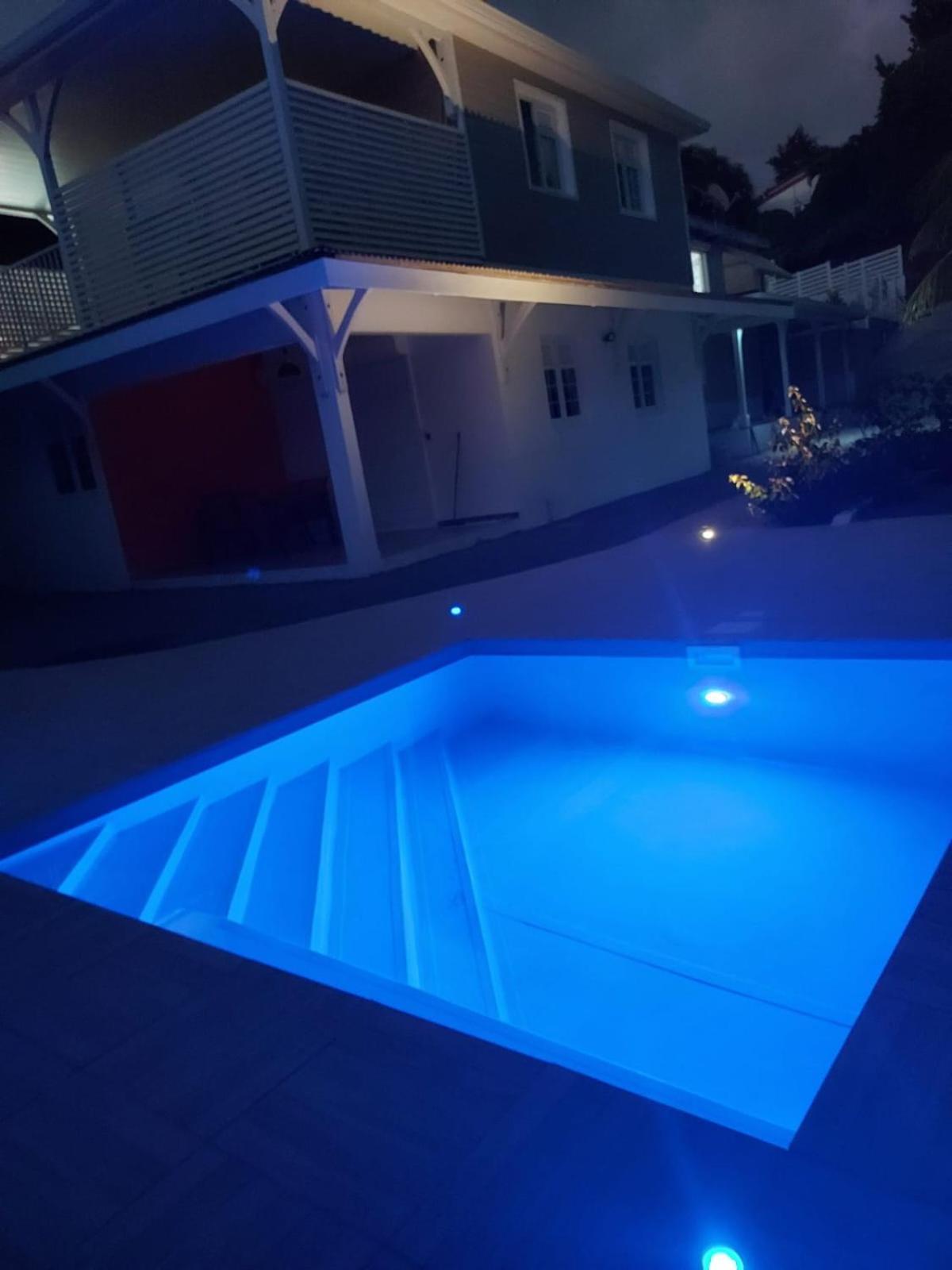 Bas De Villa Avec Piscine Privee - Bleu Azur Riviere-Salee Екстериор снимка